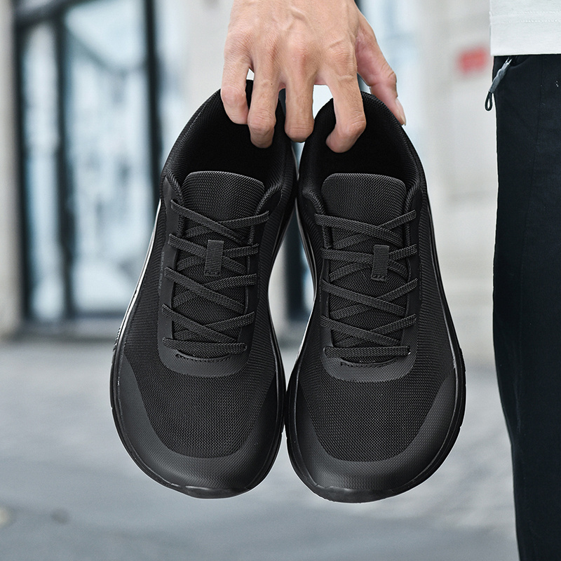 Men's Extra Wide & Large Sneakers