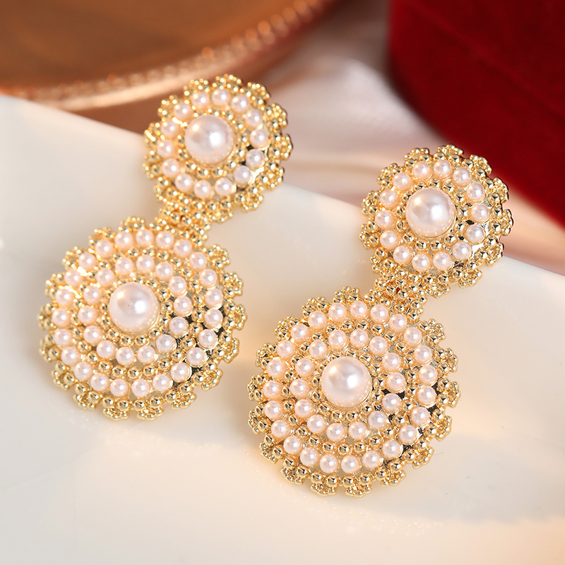 Women's Retro Double Flower Shaped Earrings