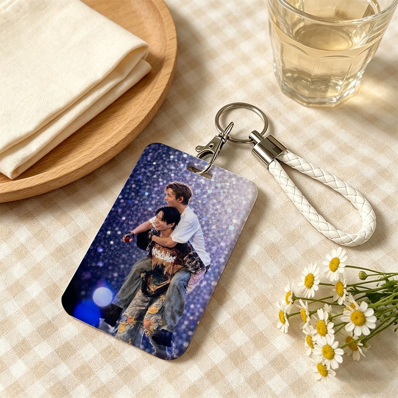 TEMU 1 porte-carte d'identité avec porte-clés, design étincelant et présentoir photo, étui à carte élégant pour femmes, idéal pour les quotidiens et