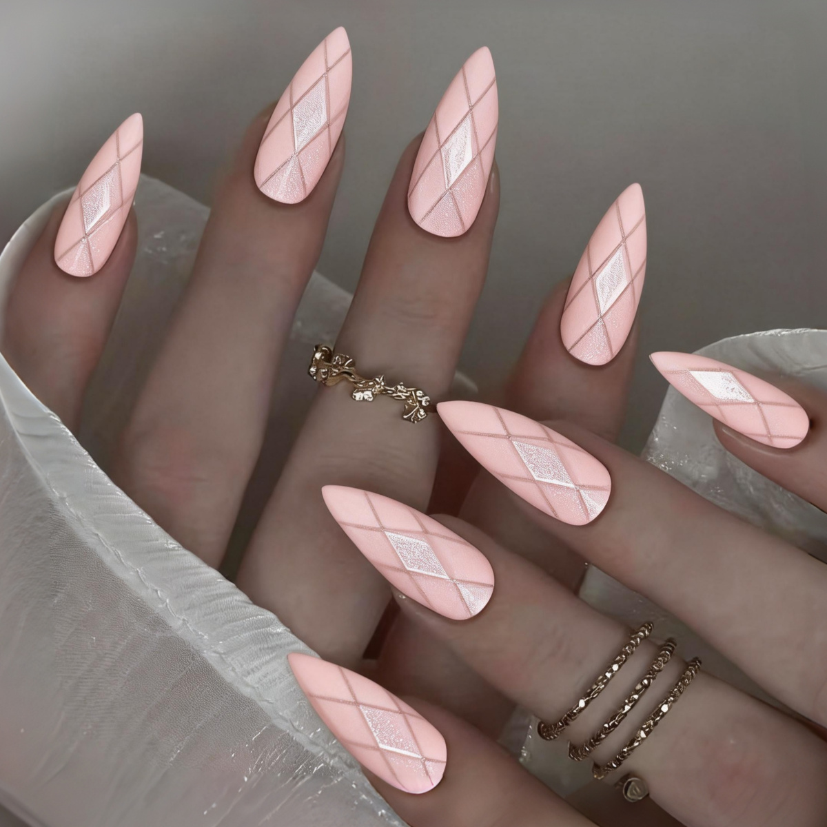 E-shop 24 Stück 3D Diamant Schachbrettmuster Rosa Mandel Nagel, Abnehmbare Press-On Nagel, Tragbare Nagel für Damen, Einfarbige Nagel, Einfache
