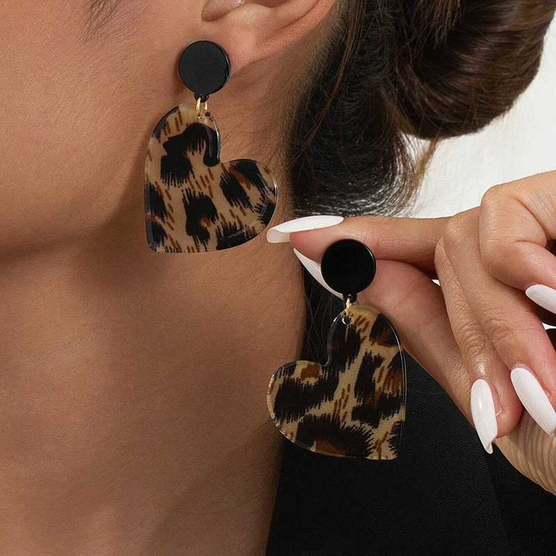 TEMU 1 di Orecchini Retro Inverno con Cuore e Stampa Leopardata in Acrilico, Gioielli Etnici Bohemien a Forma di Cuore Leopardato, Orecchini Pendenti