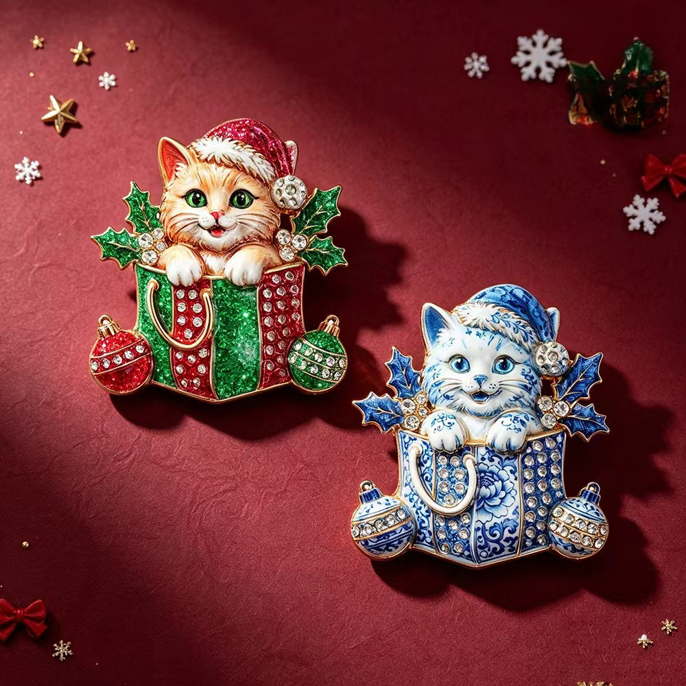 Vintage Rhinestone Cat Brooch, Holiday Gift Box