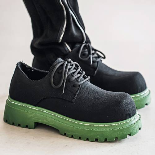 slika predmeta nove muške svestrane debelotopalice, nišne derby cipele s denim gornjim dijelom, debeli potplat, casual modna muška obuća