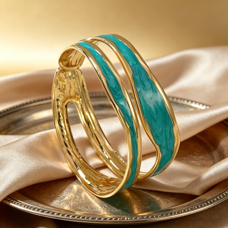 Women's Light Luxury Double Hoop Twisted Pattern Open C-Shaped Bangle Bracelet