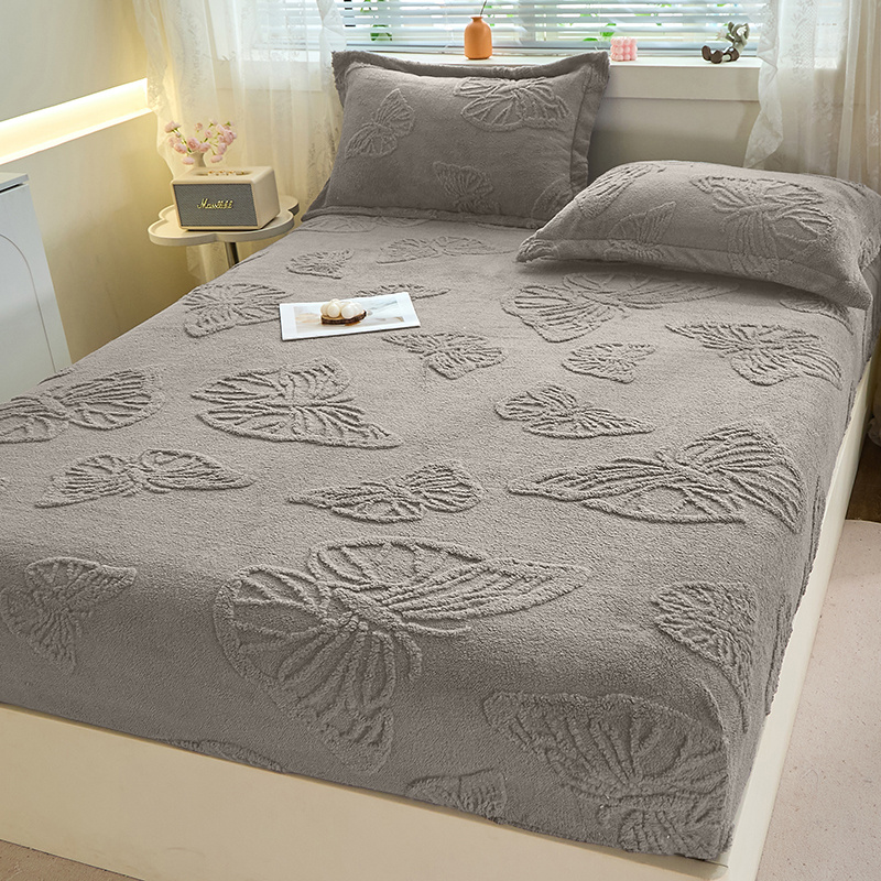 Velvet Fitted Sheet, Plush Embossed Bed Sheet, Mattress Protector - 4-season Universal, Washable, Machine Washable, Pillowcase Not Included