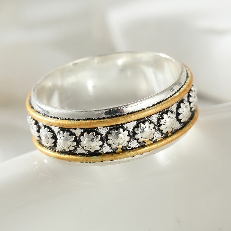 Bohemian-style Vintage Print Pattern Ring