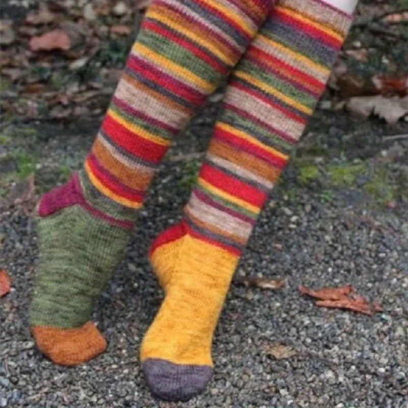 TEMU 1 Pair Of Women's Colorful Geometric Pattern Knee Socks, Suitable For Outdoor Leisure And , Cute Design