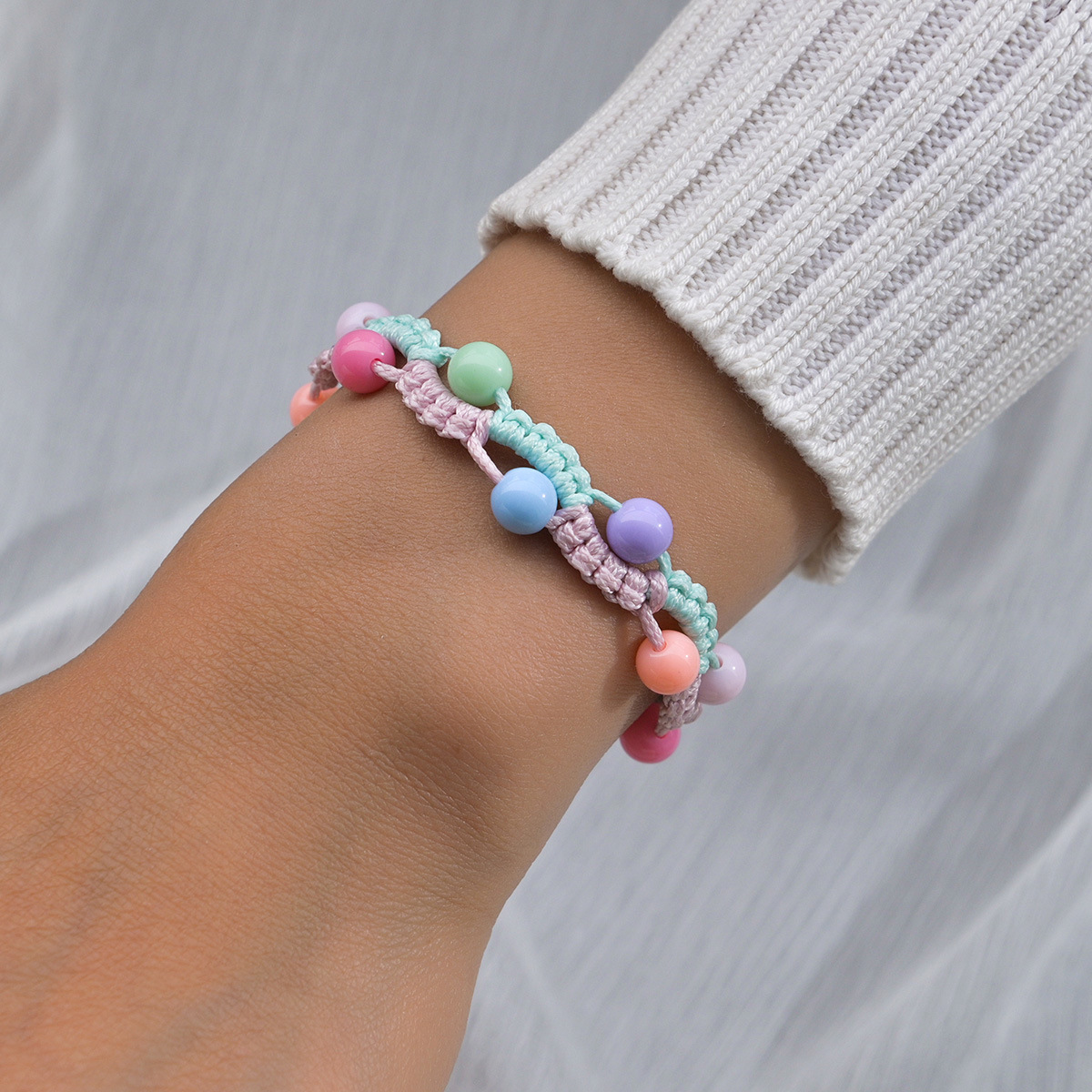 1pc Fresh Sweet Random Color Rope Resin Beaded Braided Adjustable Women's Bracelet