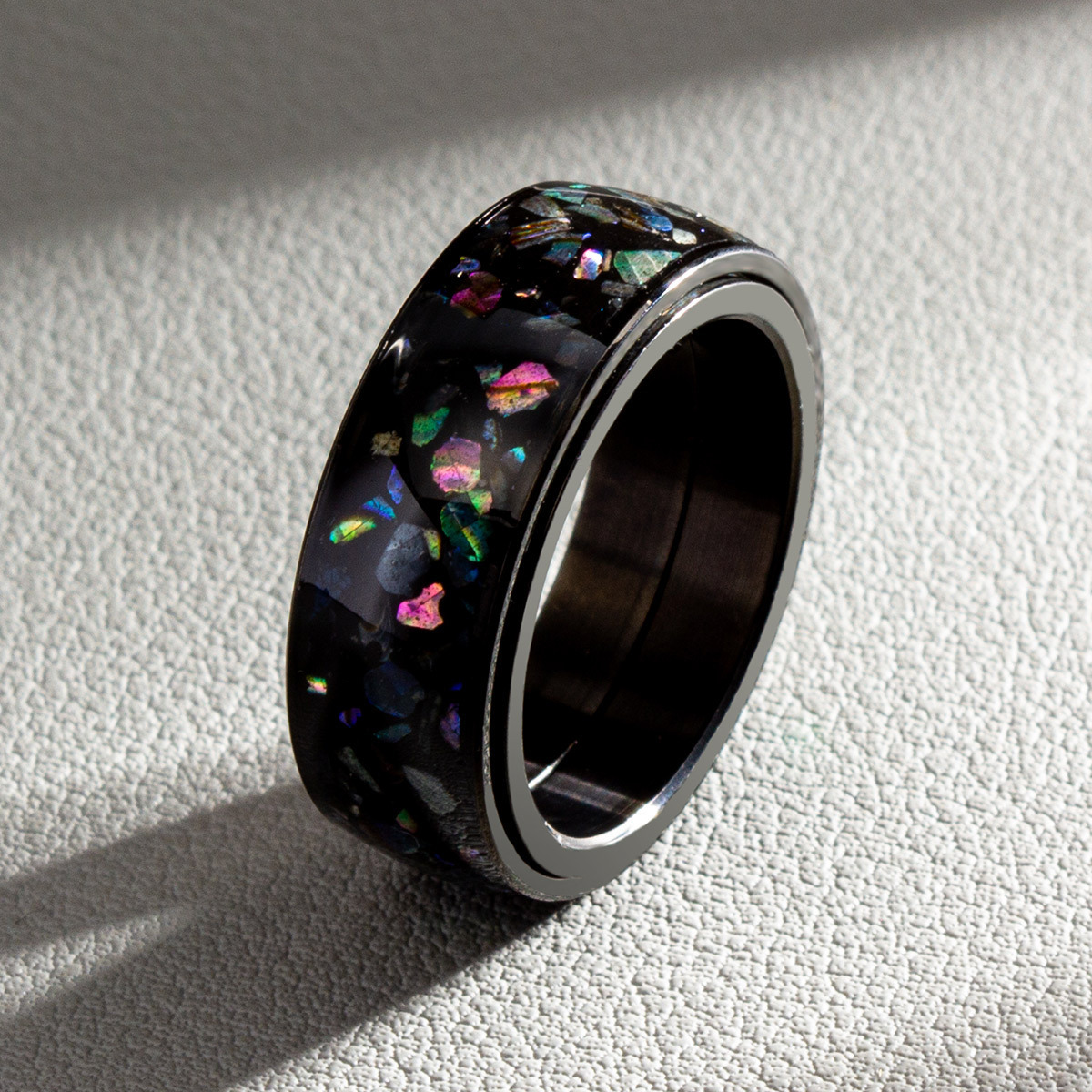 stylish mens stainless steel ring with rotatable abalone shell inlay black Product details 4