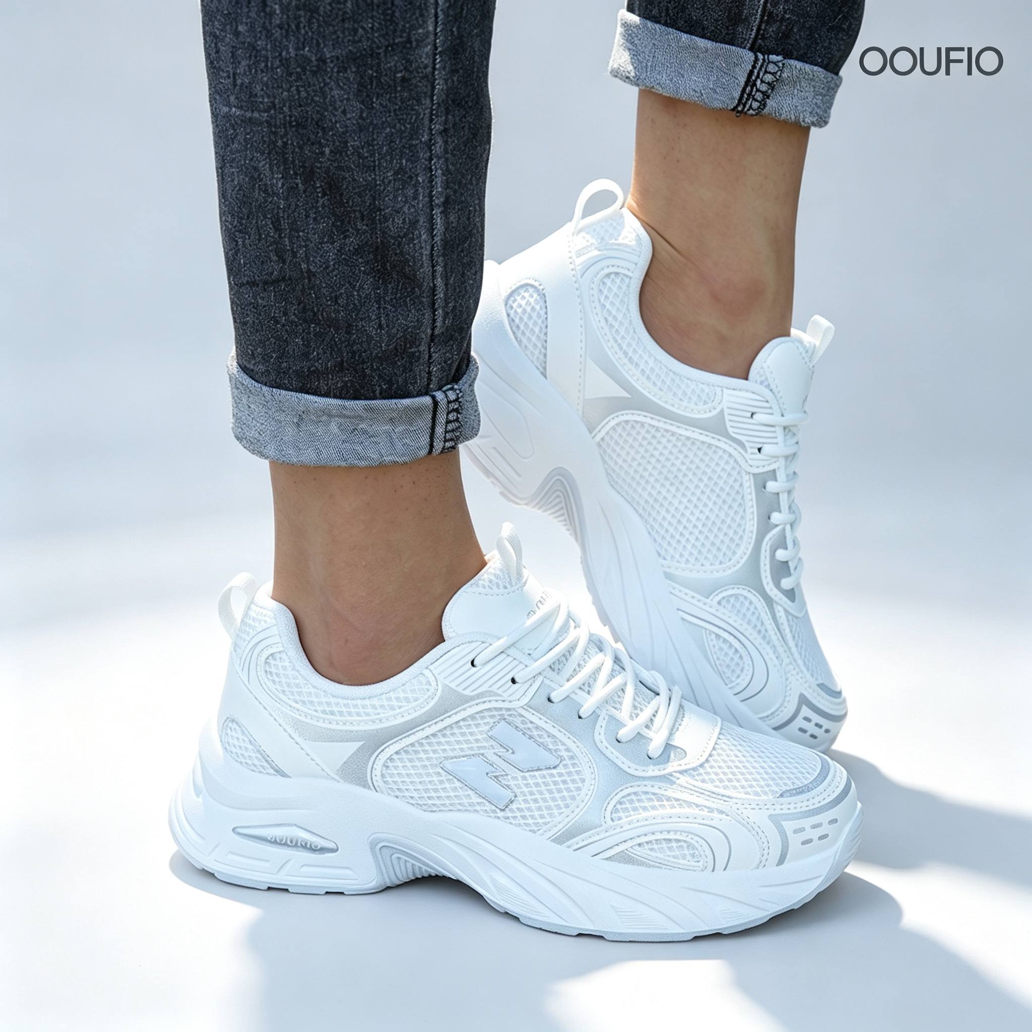 Women's Korean Retro Thick-Soled Low-Top Casual Sneakers