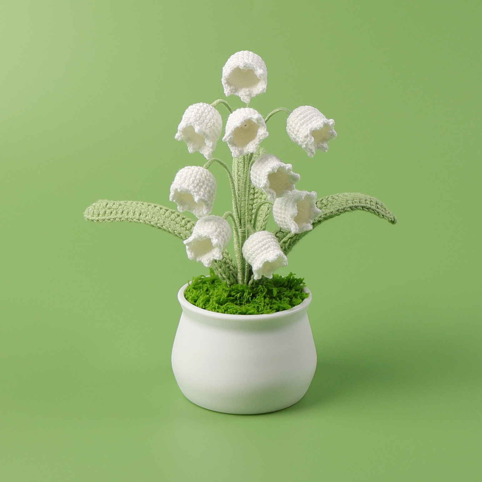 Finished Cross-border Hand-crocheted Wool Lily Potted Desktop Decorative Emulational Flower Decoration Gift