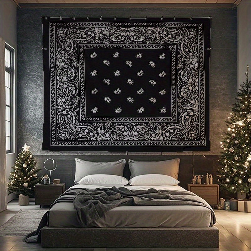 

Luxurious Black Vintage Paisley Tapestry - , Wrinkle-resistant & Soft Velvet Wall Hanging With Intricate Design - Ideal For Bedroom, Dorm, Living Room Decor & Perfect Gift For , Room Decor Aesthetic