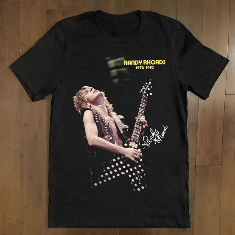 

New Popular Randy Rhoads With Guitar Gift For Fans Unisex S-3xl T-shirt