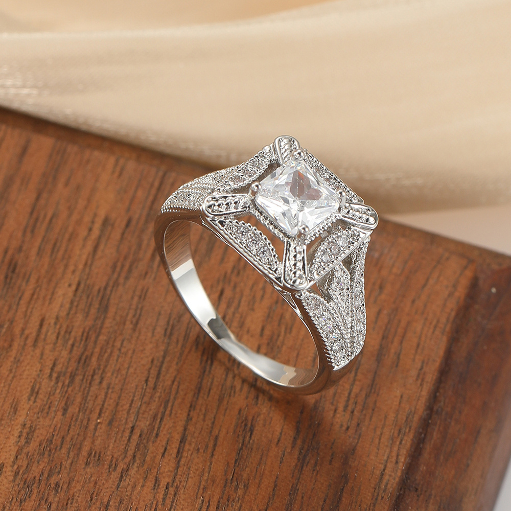 High Fashion Eternity Ring for Valentine's Day Gift