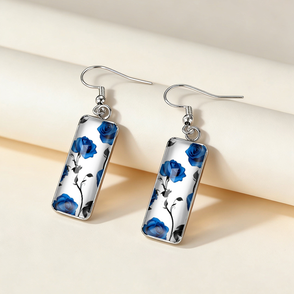 1 Pair of Rectangular Dangle Earrings with Rose Patterns