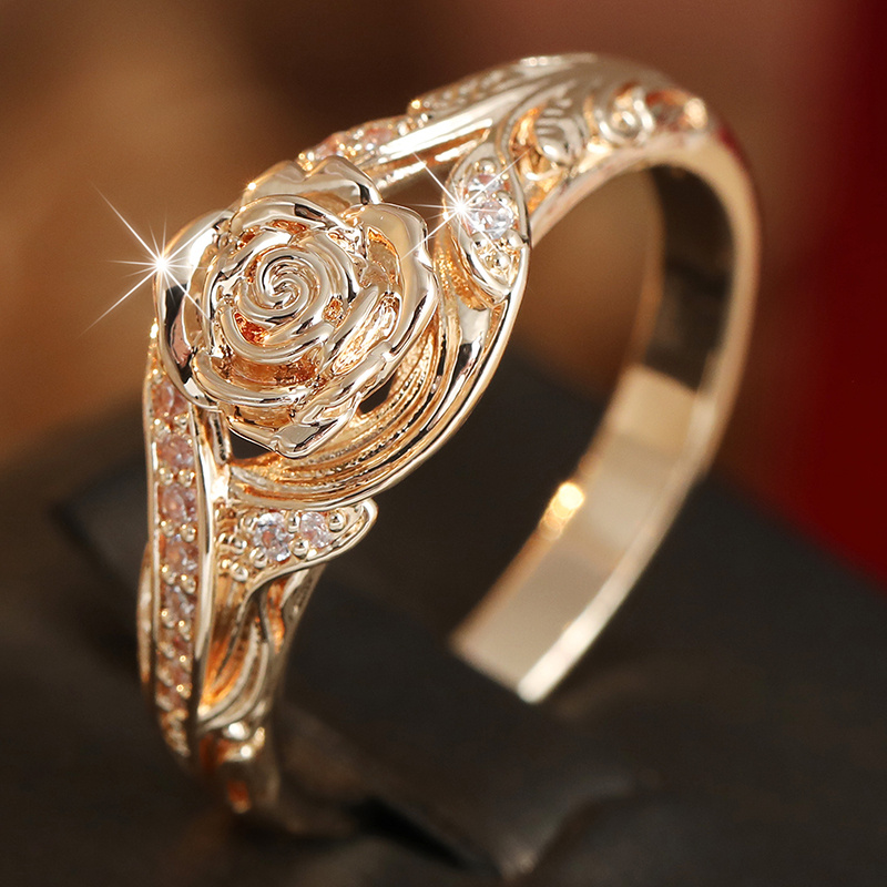 Women's Retro Floral Rose Ring, Synthetic Zirconia Stones