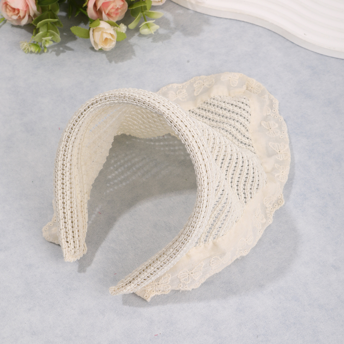 TEMU 1pc New Beige Lace Trim Headband Triangular Scarf, Premium Anti-slip Hairband Hair Tie Bohemian All-match Headband