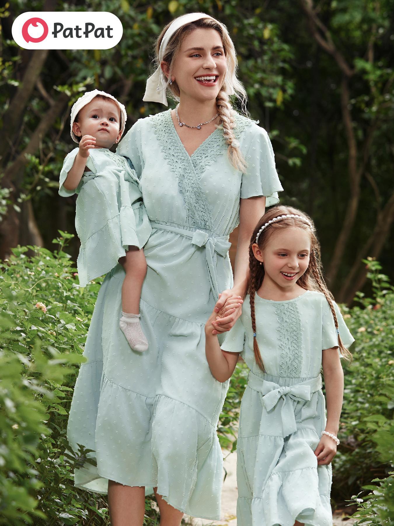 1pc Elegant Family Matching Dresses - Green Dots Lace Trim Tiered Ruffle Hem with Hidden Snap for Sister and Me - Crew Neck Polyester Fitted Dress for Children, Non-Stretch Woven Fabric, Regular ...