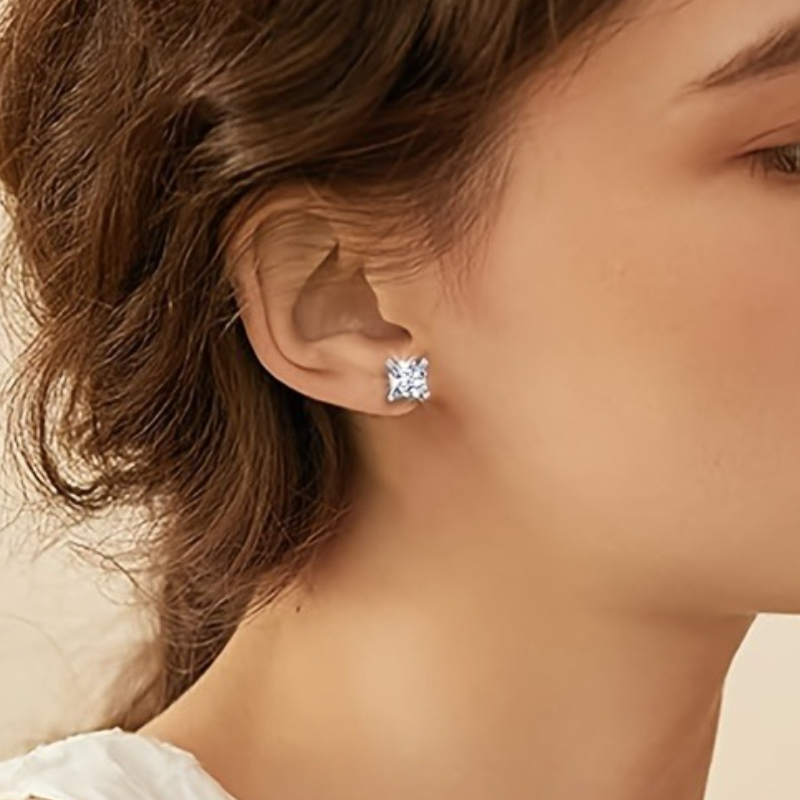 Women's 0.5/1 Carat Princess Cut Synthetic Zircon Stud Earrings