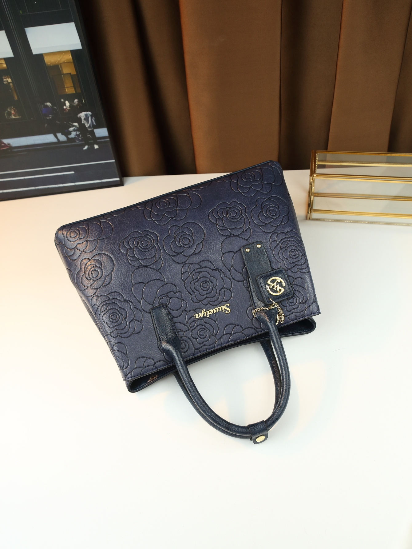 Thought Yaa Handbag bottom detail