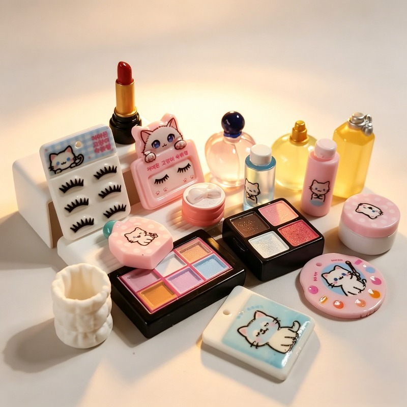 TEMU 18pcs/Set Miniature Mini Anti-Vibration Cosmétiques Série Modèle Combiné Ornement Adapté pour Maison de Poupée Modèle Maison Nain Mini Thème