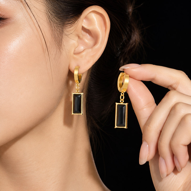 18K Gold-Plated Black Gemstone Pendant Earrings for Women