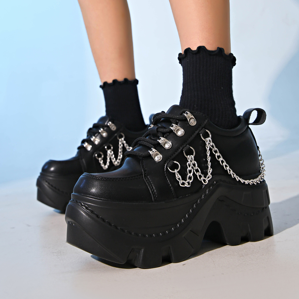 Women's Solid Color Round Toe Lace-Up Ankle Boots