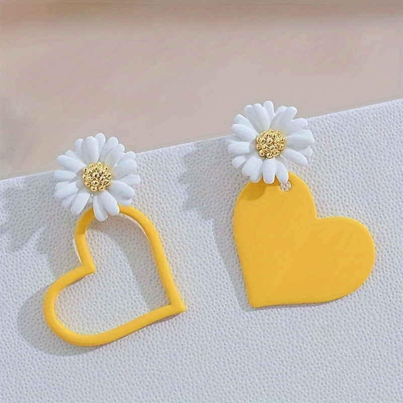TEMU 1 Pair Cute Asymmetrical Daisy Heart Drop Earrings, Alloy With Stainless Steel Post, Non-feather, Music Festivals, Vacations, And Valentine's Day - All Accessory