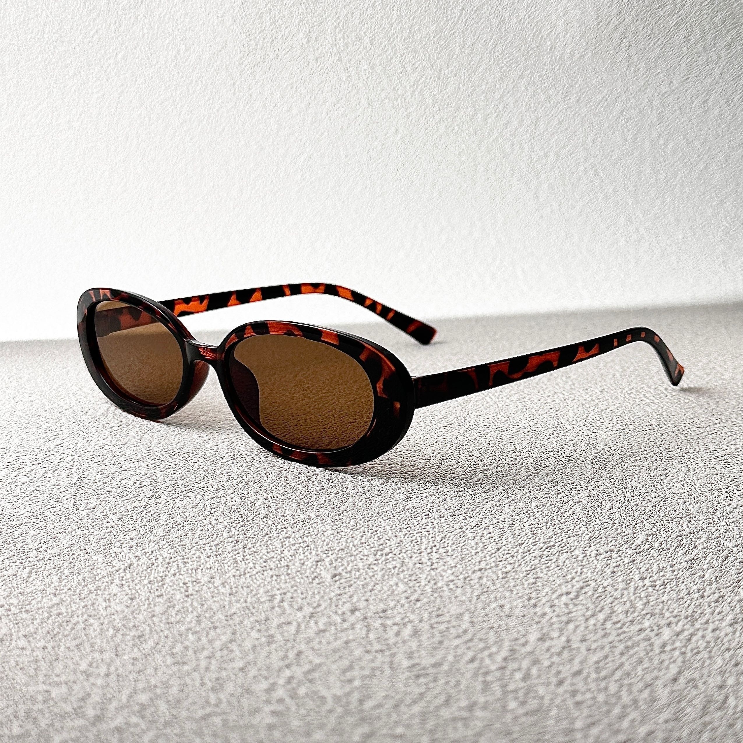 2pcs Fashion Oval Glasses | Polycarbonate Frame & Lenses, Perfect For, & Parties, Decorative Eyeglasses