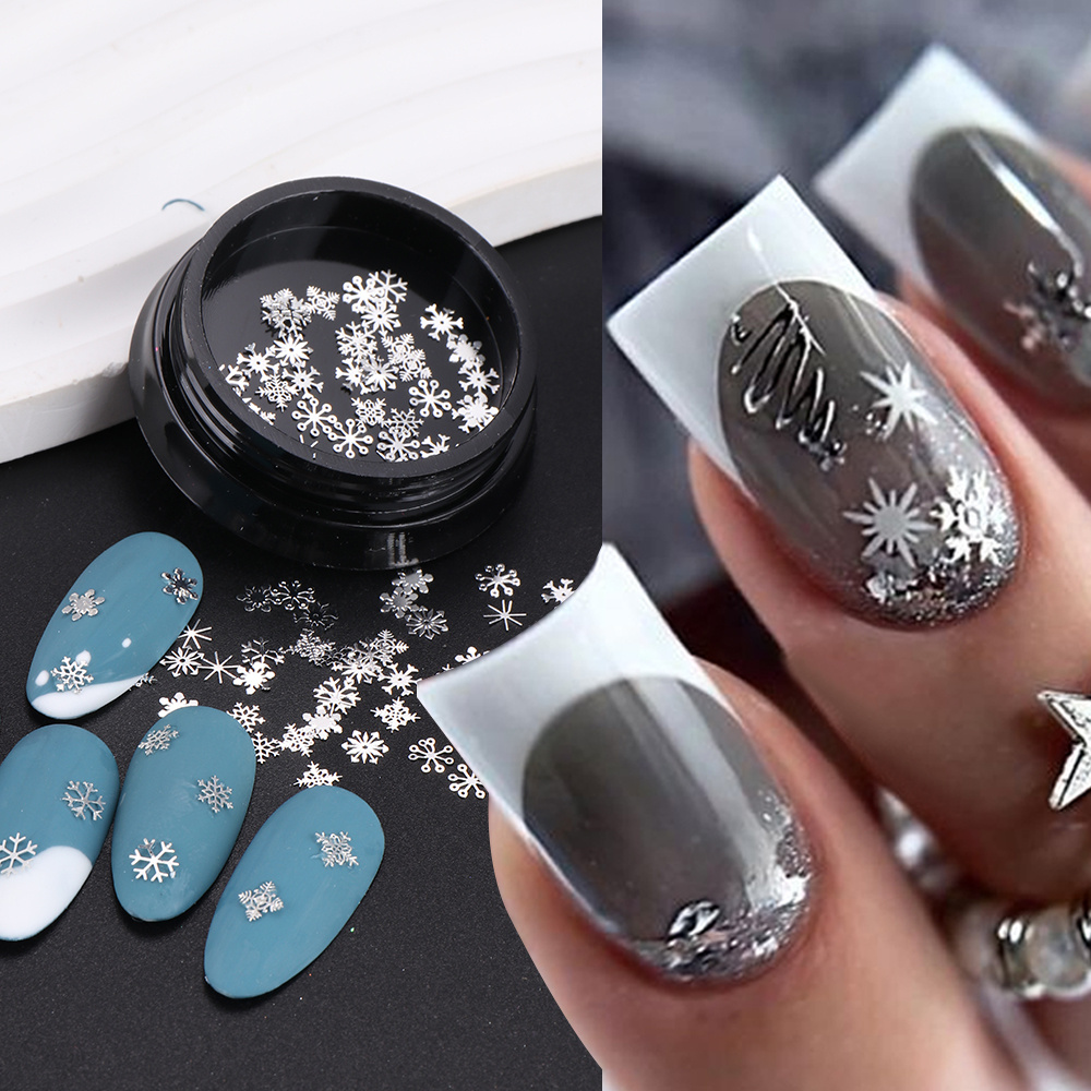 

1/ 2 Box Christmas Silvery Snowflakes Nail Metallic Thin Christmas Slice Mixed Snowflakes Pattern Nail Sequins Diy Nail Art Decoration For Women Girl Diy Nail Supplies