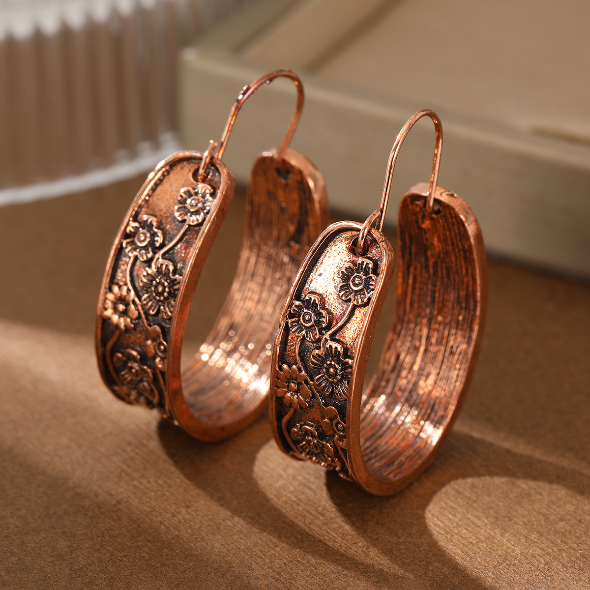 TEMU Pendientes de aro florales 3D tallados con estilo bohemio desgastado para mujer, ideales para fiestas y uso casual, joyería para mujer