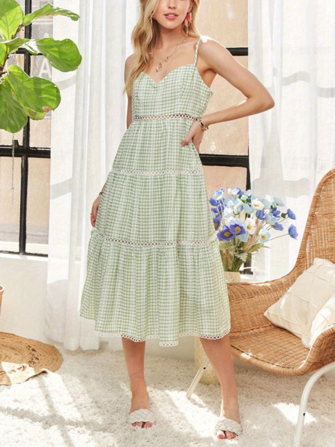green emerald velvet dress No.32 The Pinafore Dress in Carriage Green