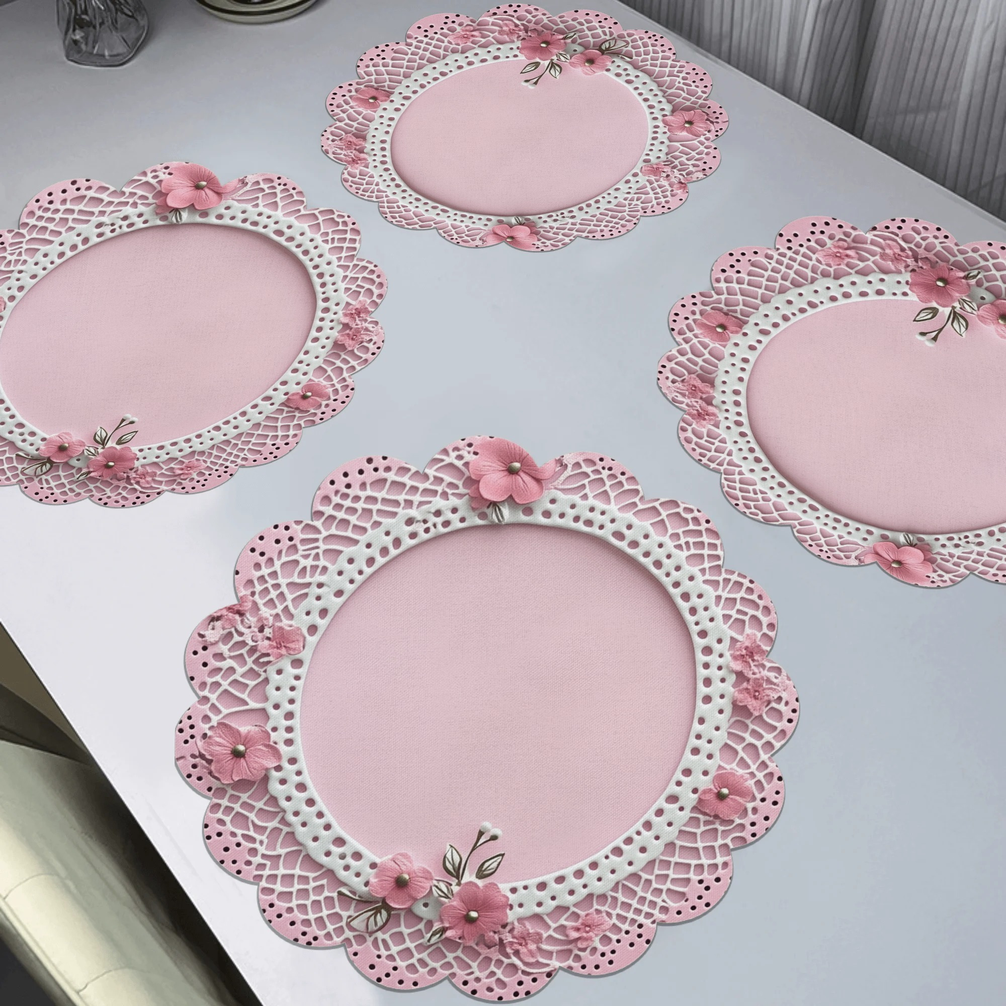 

[4pcs Pink Floral Placemats] 4pcs Round Polyester Placemats, Woven, Anti-slip, Heat-resistant, , With Pink , For Dining Decor, 15x15in, Hand Wash Only