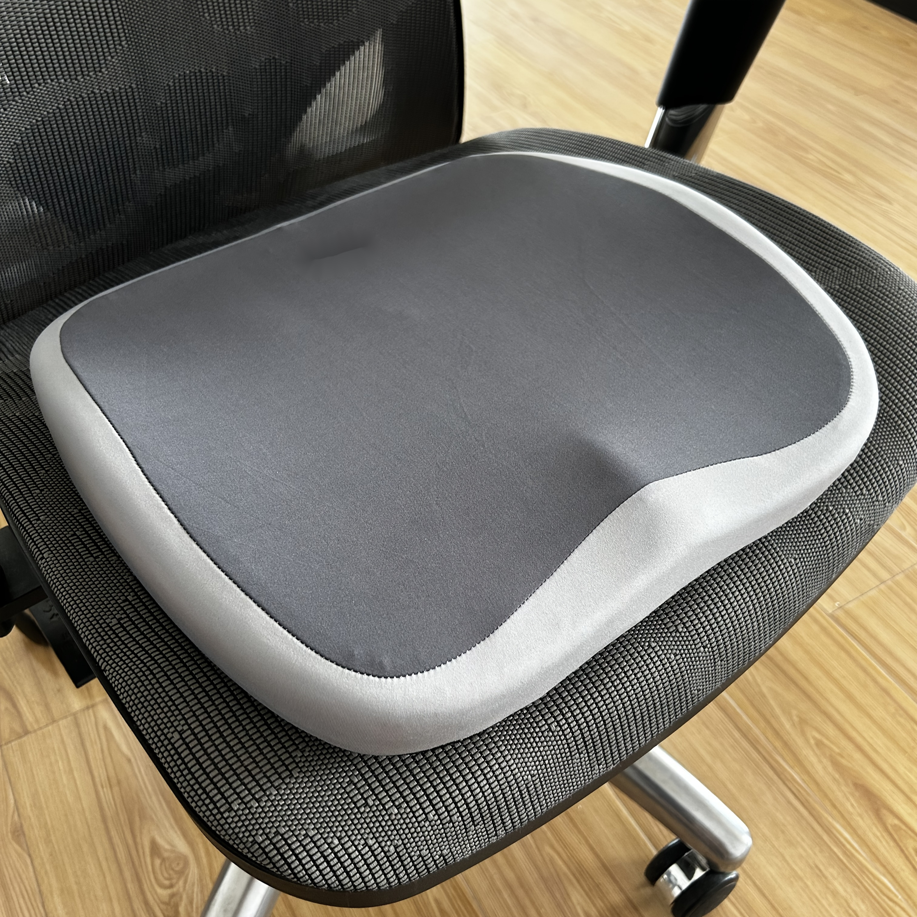 10 hour ergonomic memory foam office chair pad adjustable hip lumbar support durable polyester       posture comfortable office chair for home car and   use chair for office home   modern seating soft texture breathable material Product details 2