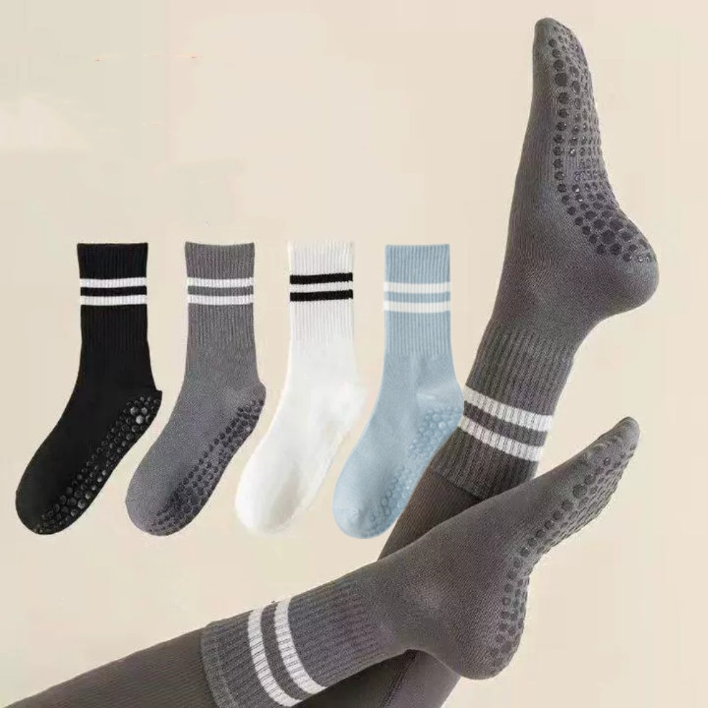 

4 Pack Pilates Socks Yoga Socks With Grips For Women Non Slip, Workout, , Ballet, Dance, Hospital Socks