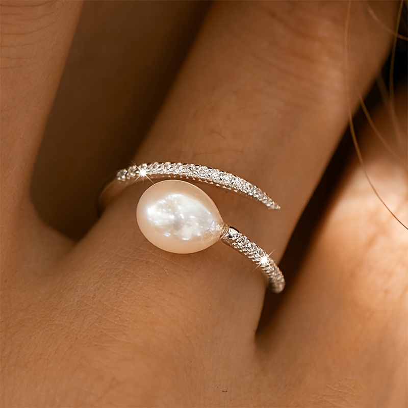 Image of Single Oval Geometric Inlaid Synthetic Zirconia, Adjustable Open Band, Elegant Exquisite Jewelry, Perfect Anniversary And Birthday Gifts For Women
