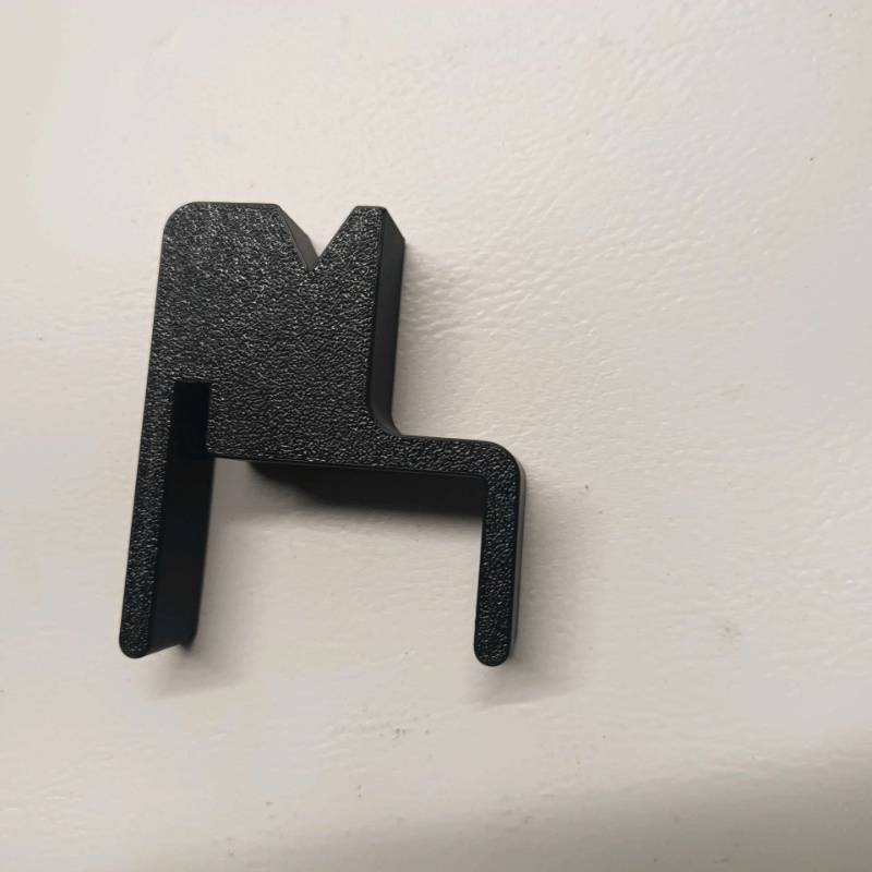 Ventilation Clip For Trash Bins - Prevents Insects, Odors, And , Maintains A At , Complies With Eu Nen-en 840-1 , Reduces Fly Breeding