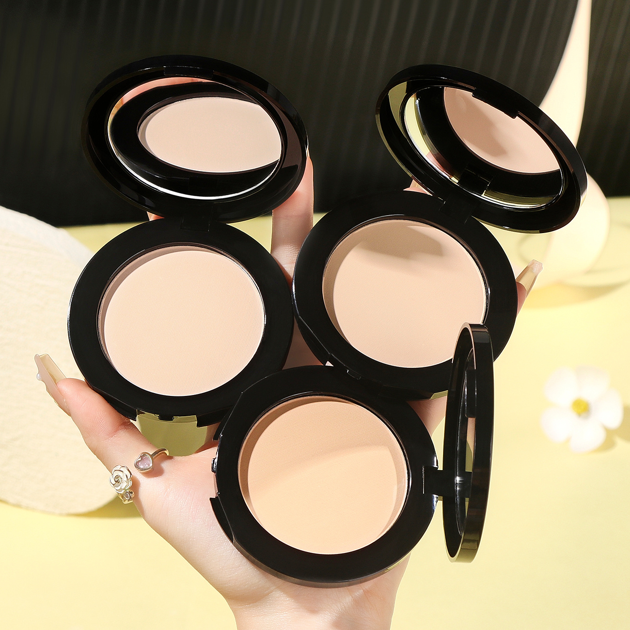 translucent loose powder loose setting powder matte pressed powder lightweight long lasting waterproof setting powder oil control puff foundation full coverage pressed powder Product details 1