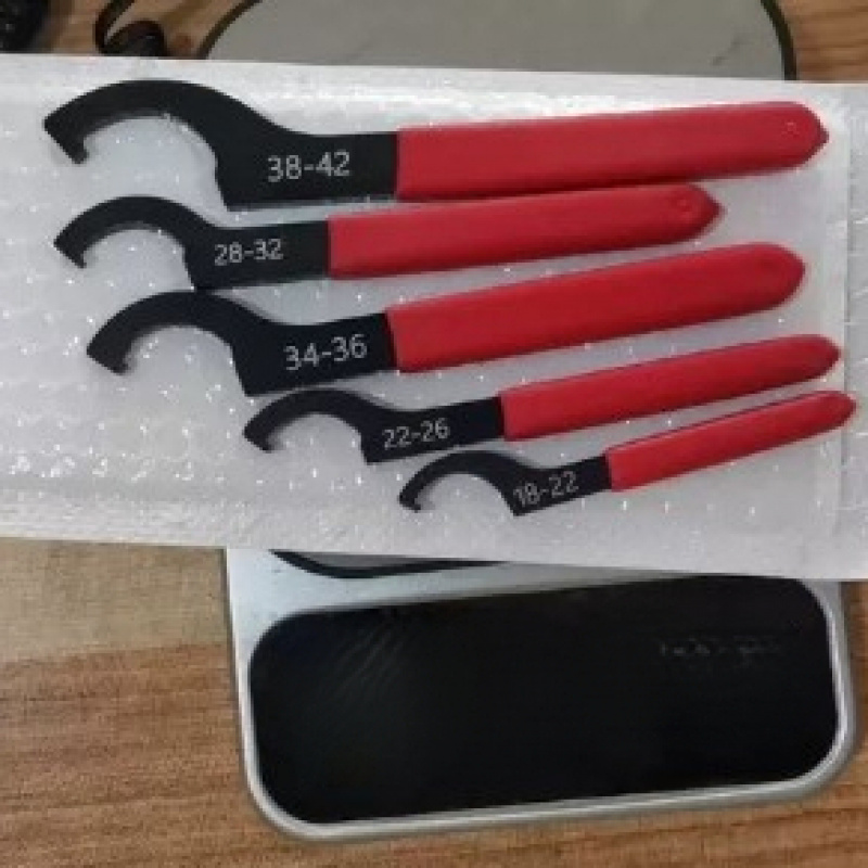 TEMU 5pcs Hook-type Crescent Wrench - Industrial-grade C-type Wrench Set, Car And Motorcycle Repair Tools, Multiple Sizes Universal, With Anti-slip