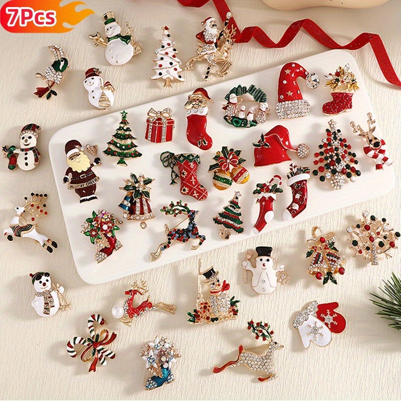 TEMU Set Of 7 Christmas Brooches Featuring Designs Such As Snowflakes, Penguins, Bell Bows, Reindeer, Boots, And Christmas Trees