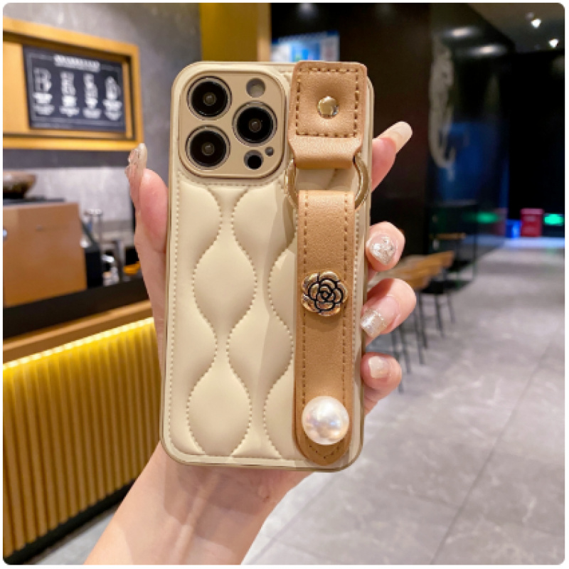 TEMU Phone Case - Down Jacket Series Pearls And Roses For Iphone 16 For Iphone 15