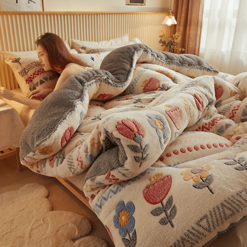 TEMU Thickened Heavyweight Bed Quilt Suitable For Use - Milk Comforter With Microfiber Fill, Ultra Soft Warm Bedspread, Quilted Bedding For Family