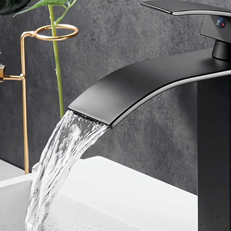 E-shop Wasserfallarmatur für Waschbecken, breiter Auslauf, spritzwassergeschützt, schwarze, matte Warm- und Kaltwasserarmatur, Einlochmontage für