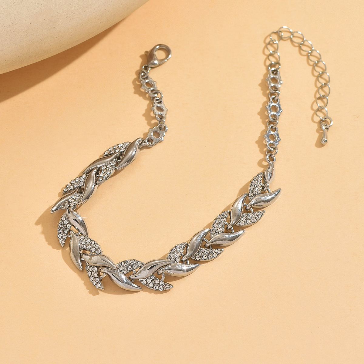Adjustable Fishtail Leaf Design Anklet for Men and Women