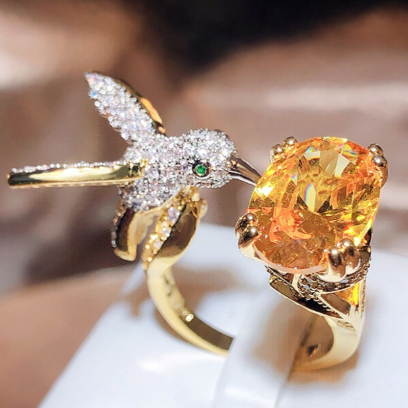 E-shop Exquisites Mode-Inlay Gelber Synthetischer Edelstein Kolibri Ring für Damen Herren Hochzeiten Verlobungen Party Hochwertiger Tier Ring Schmuck