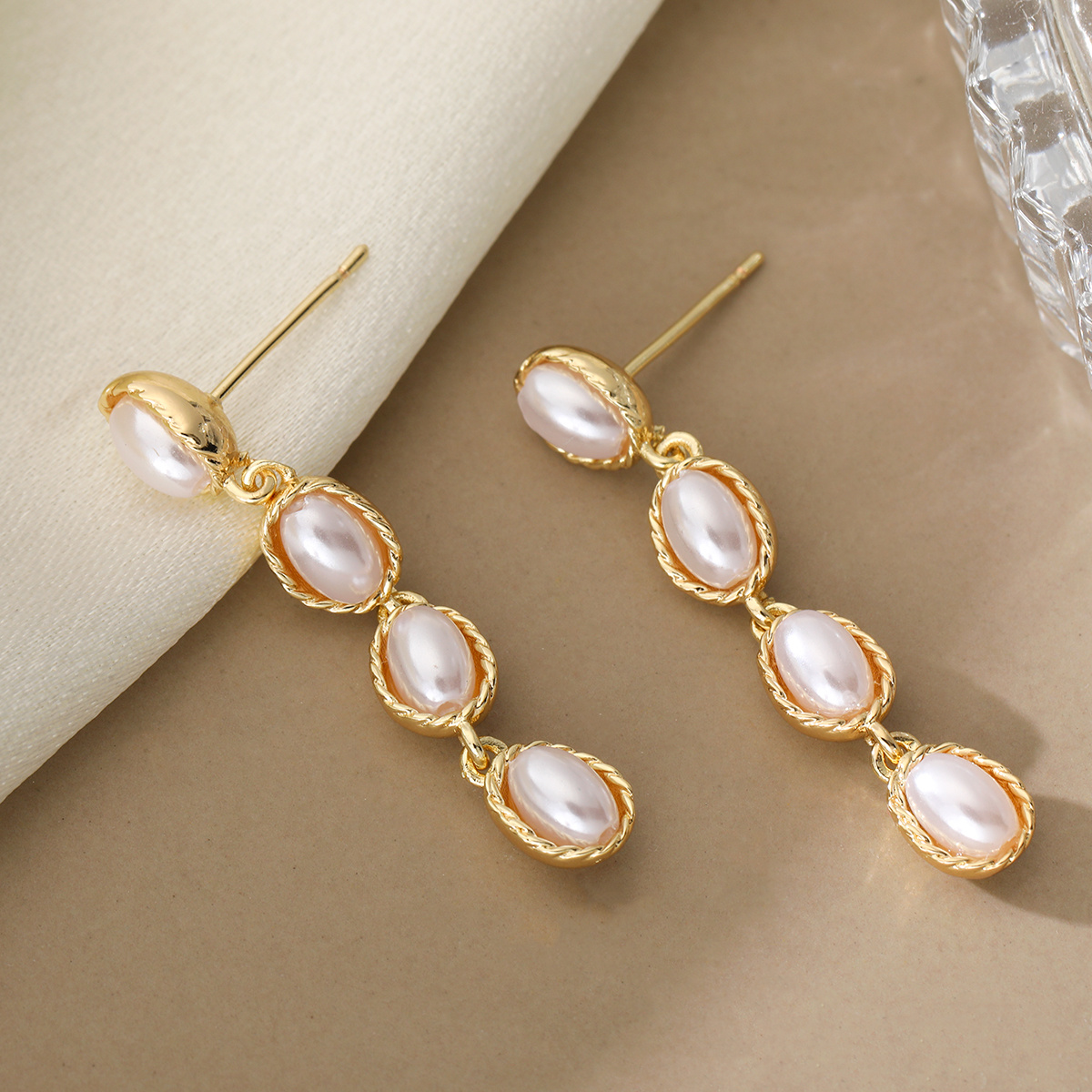 Luxurious Twisted Beaded Frame Pendant Earrings with Faux Pearls