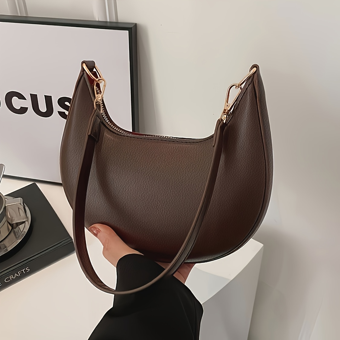 Women's Shoulder Bag, 1pc Women's Luxurious Crescent-shaped Crossbody Bag With Removable Adjustable Strap, Magnetic Closure And - Casual Or Formal Occasion Shoulder Bag (/white/red/black)