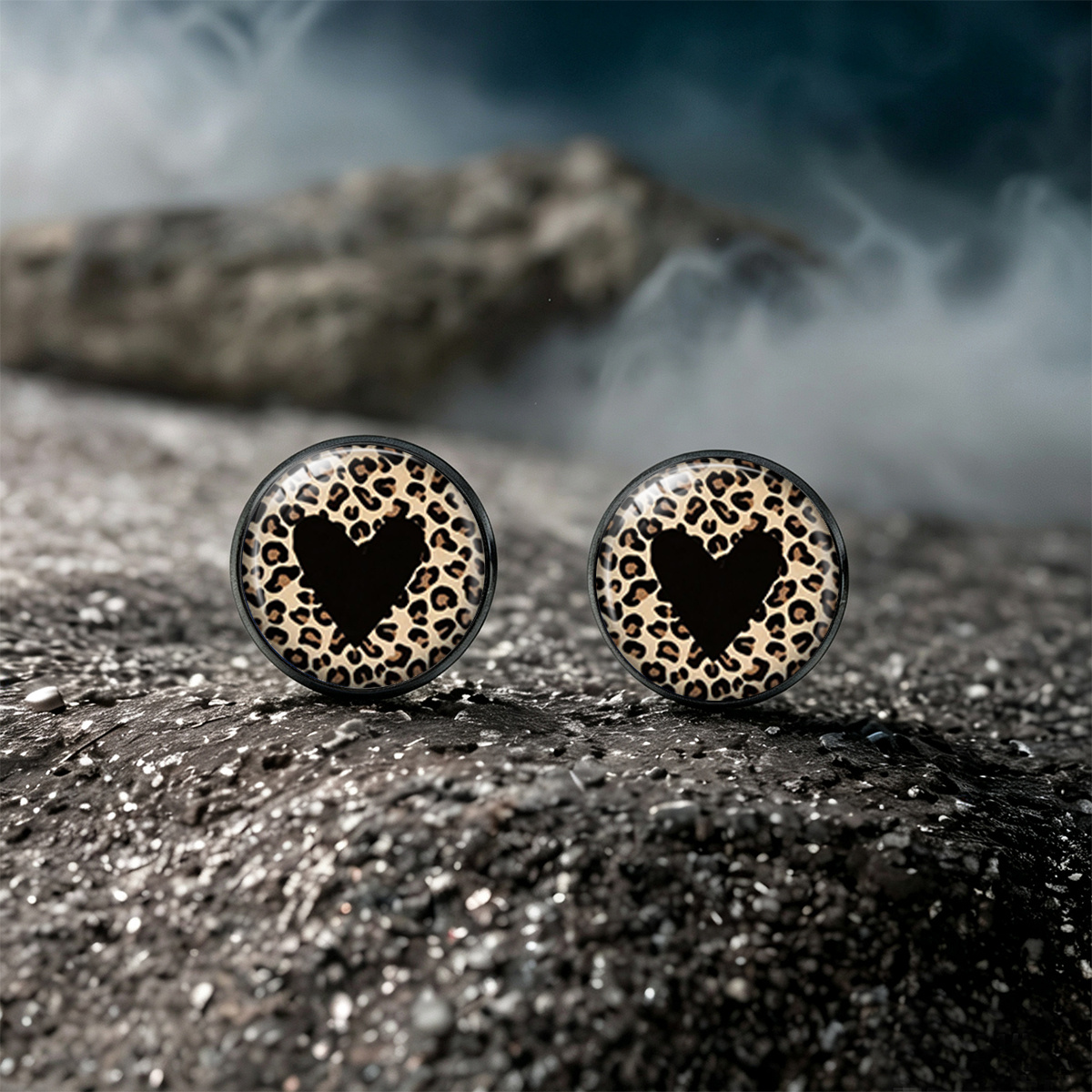 TEMU 1 Pair Vintage Leopard Print Black Heart Print Stainless Steel Round Stud Earrings, Wild Trendy Style Earrings