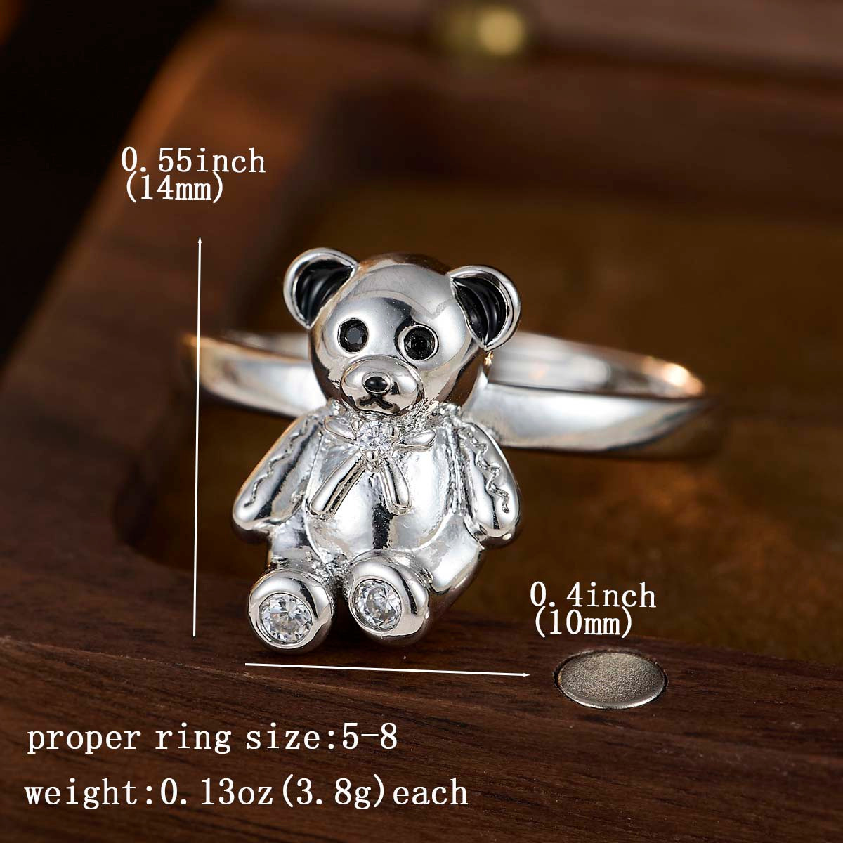 Cute Adjustable Women's Ring with Bow Details and Zirconia Inlay