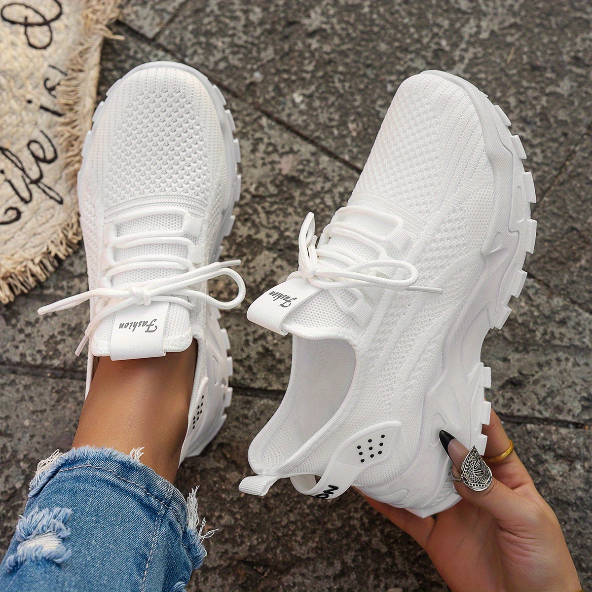 nike white mesh sneakers womens